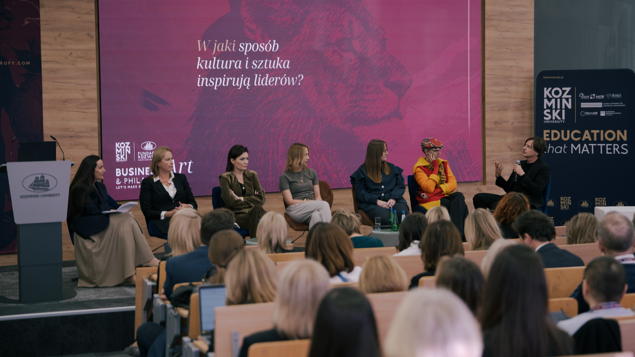 Zdjęcie z konferencji 13